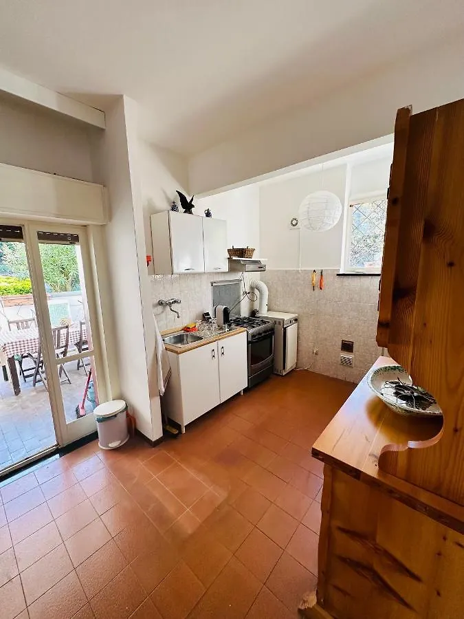 Appartamento Pastenau Piazza  0*, Piazza (Genoa)